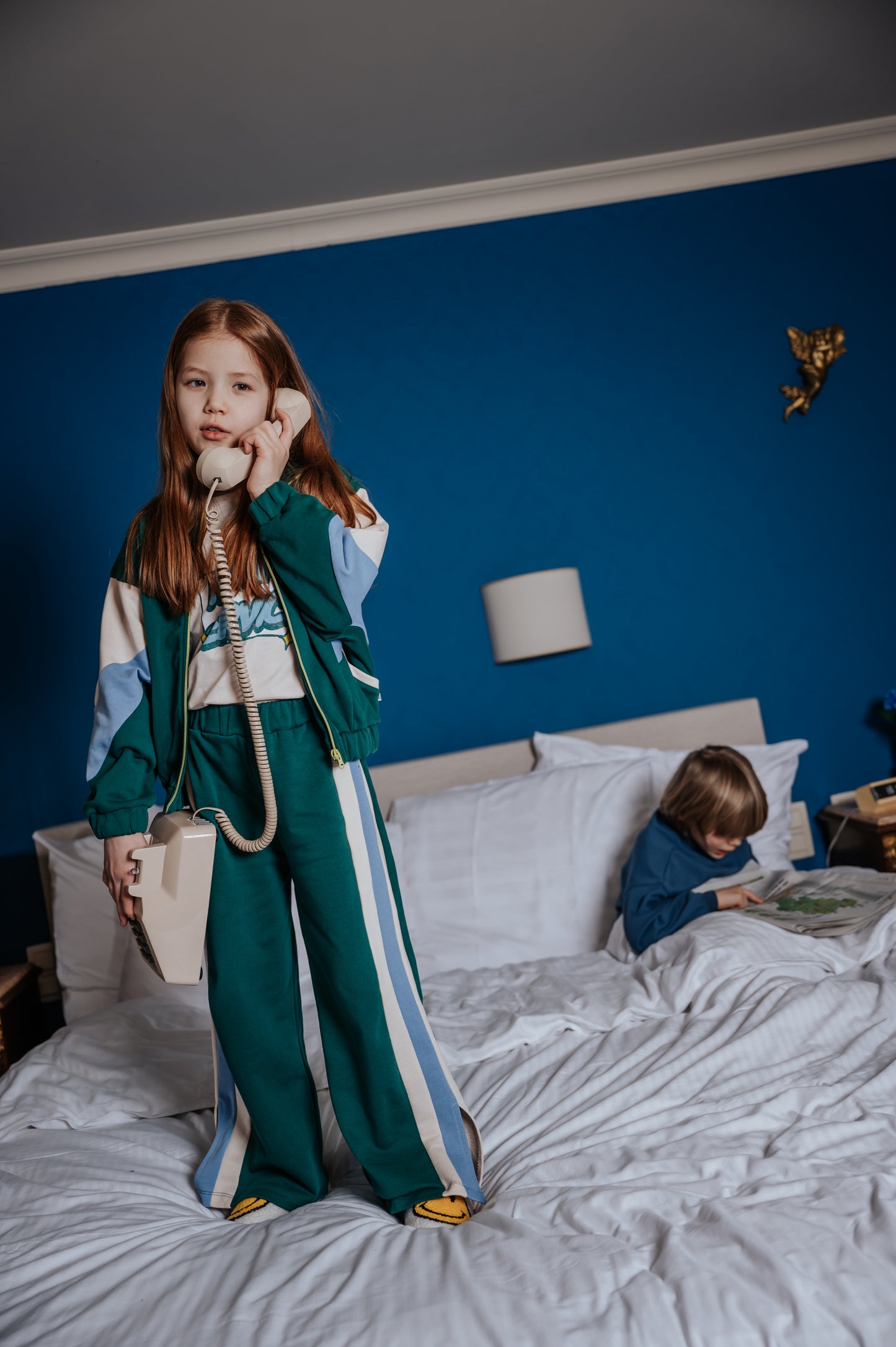 Colour block wide jog pant