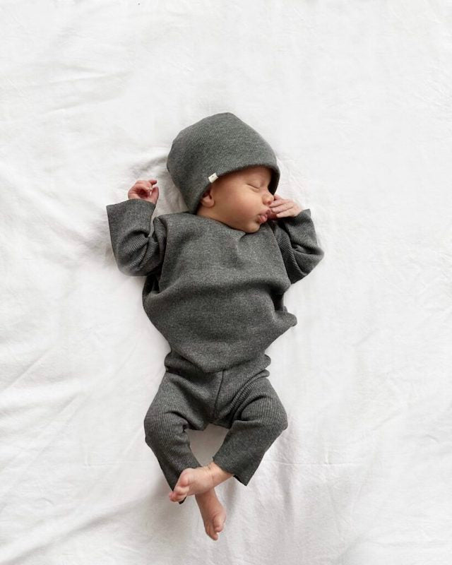Beanie - Dark grey M