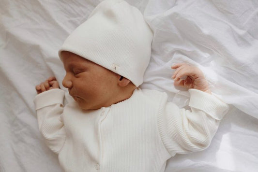 Beanie - Natural White M